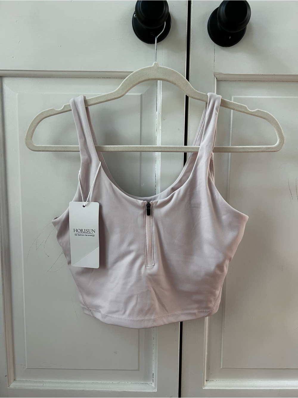 NWT Women’s Lilac Zip-Front Crop Tank sports bra